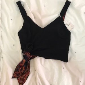 FREE PEOPLE - cropped tank top